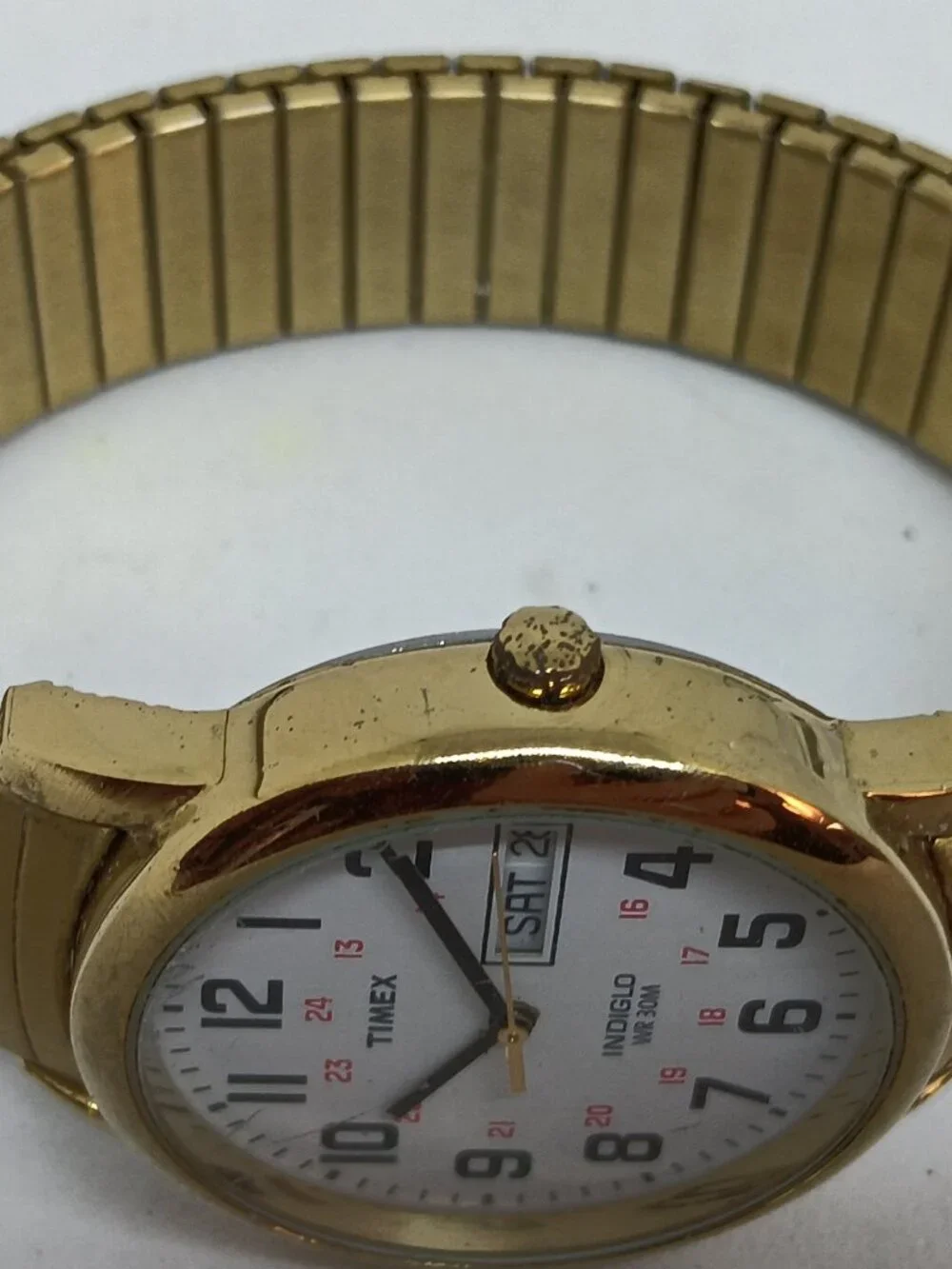 Timex Indiglo 14 Unisex 35mm Gold Tone Easy Reader Date Flex Band Watch NEW BATT - Picture 10 of 11